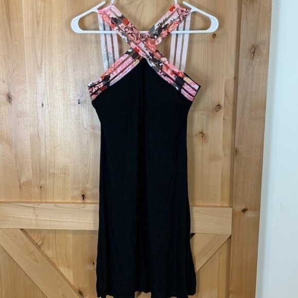 𝅺KENNETH Cole black dress with patterned/ crisscross strap detail - Picture 1 of 6